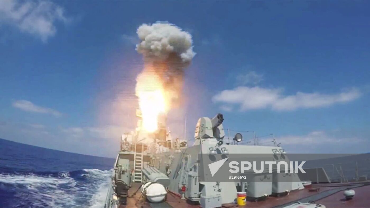 Kalibr cruise missiles fired at Jabhat Al-Nusra from Mediterranean