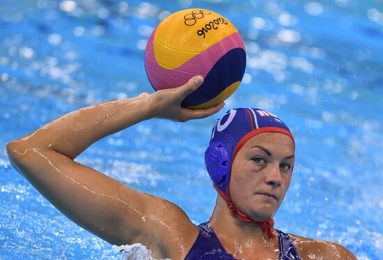 2016 Summer Olympics. Women's water polo. Russia vs. Hungary