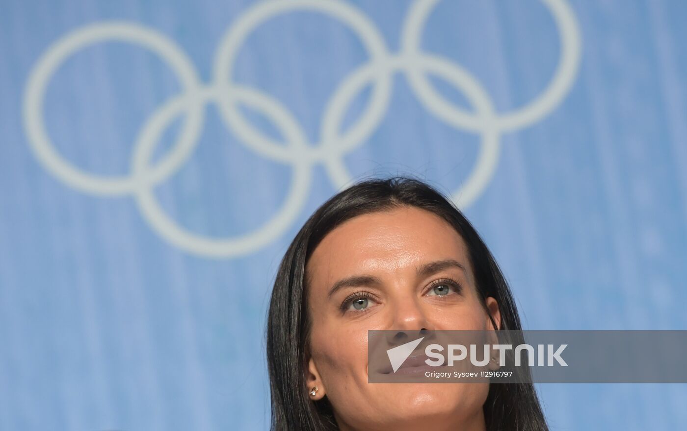 Yelena Isinbayeva ends her sports career