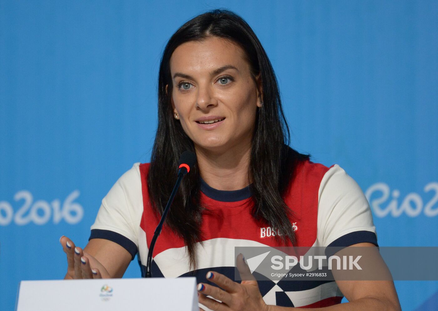 Yelena Isinbayeva ends her career