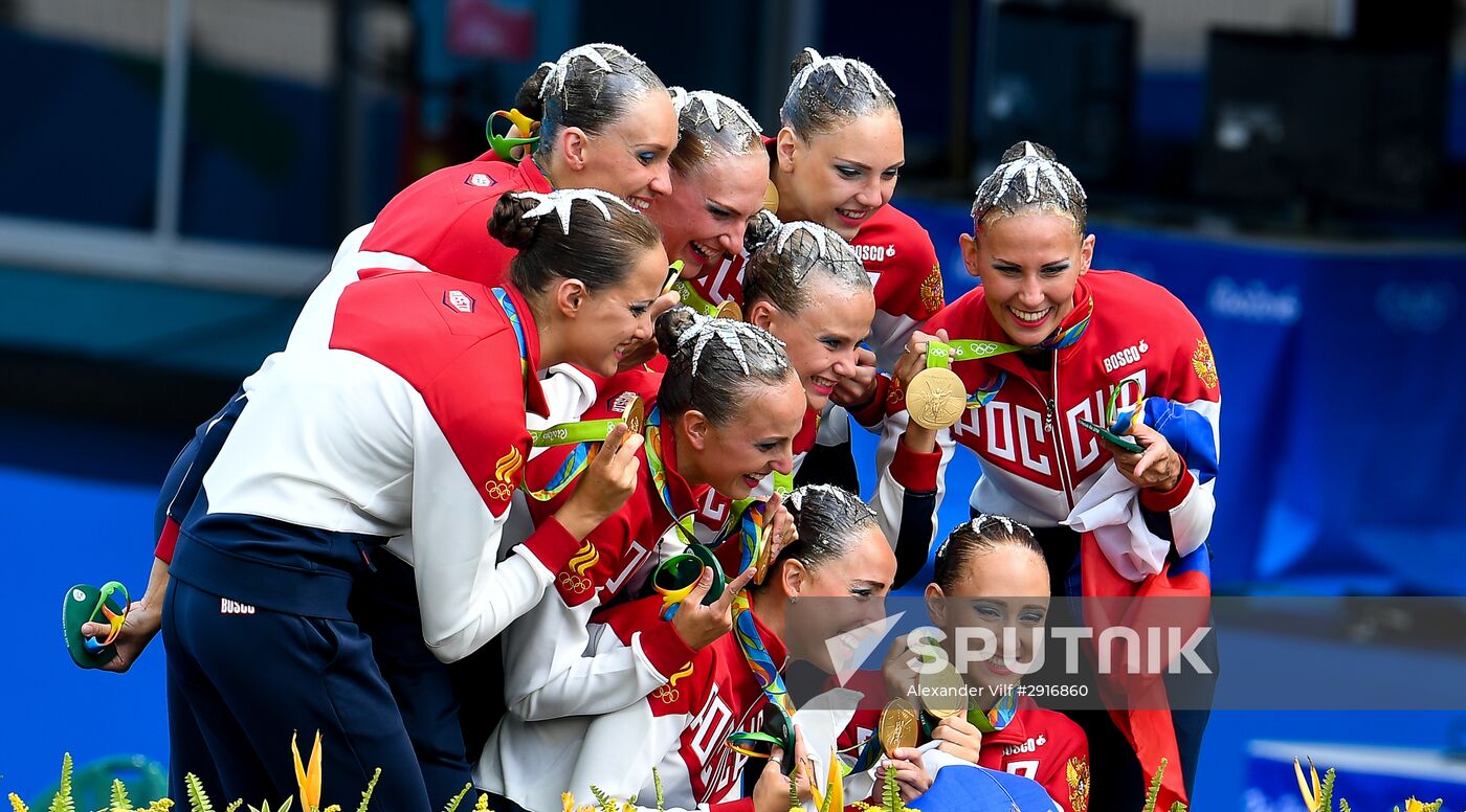 2016 Summer Olympics. Synchronized swimming. Teams free routine