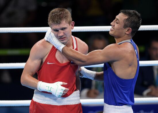 2016 Olympics. Box. Day 14