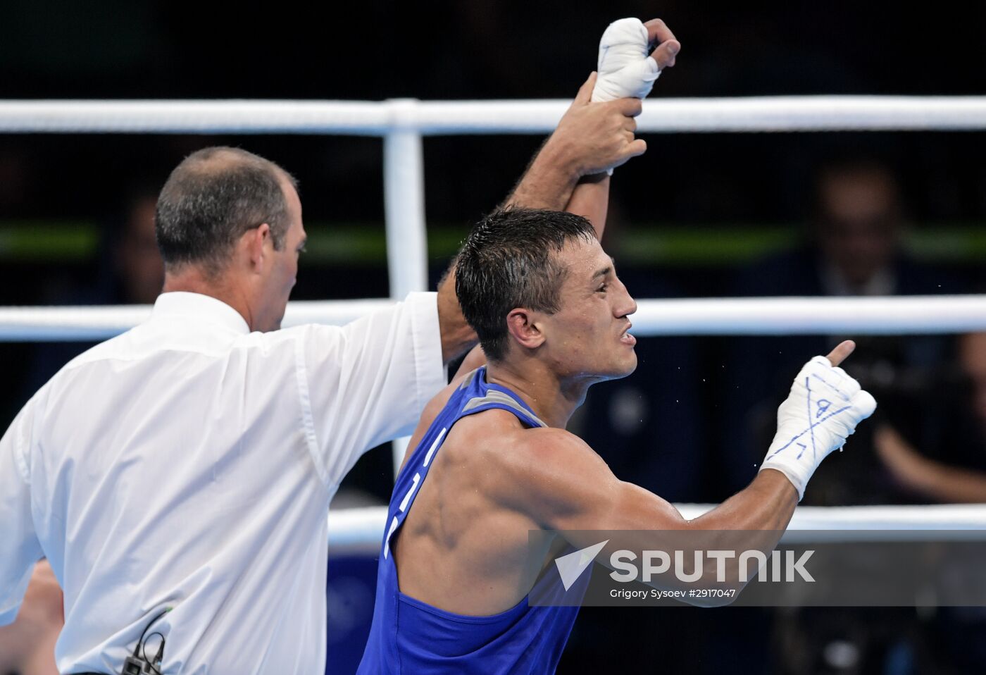 2016 Olympics. Box. Day 14