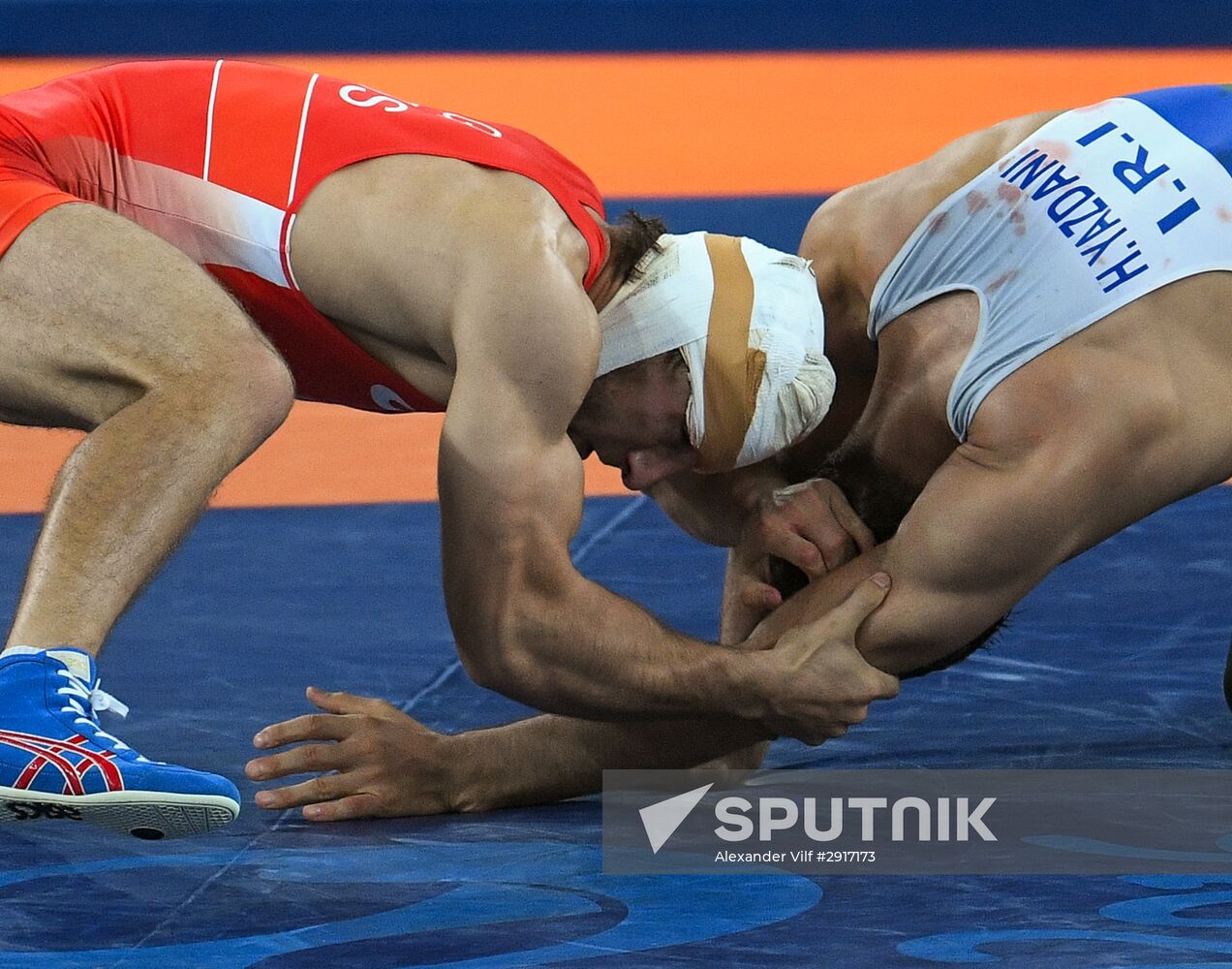 2016 Summer Olympics. Freestyle wrestling. Men. Day One
