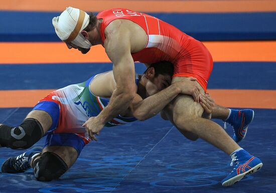 2016 Summer Olympics. Freestyle wrestling. Men. Day One