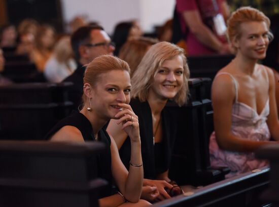 Russian short film festival Koroche. Day One