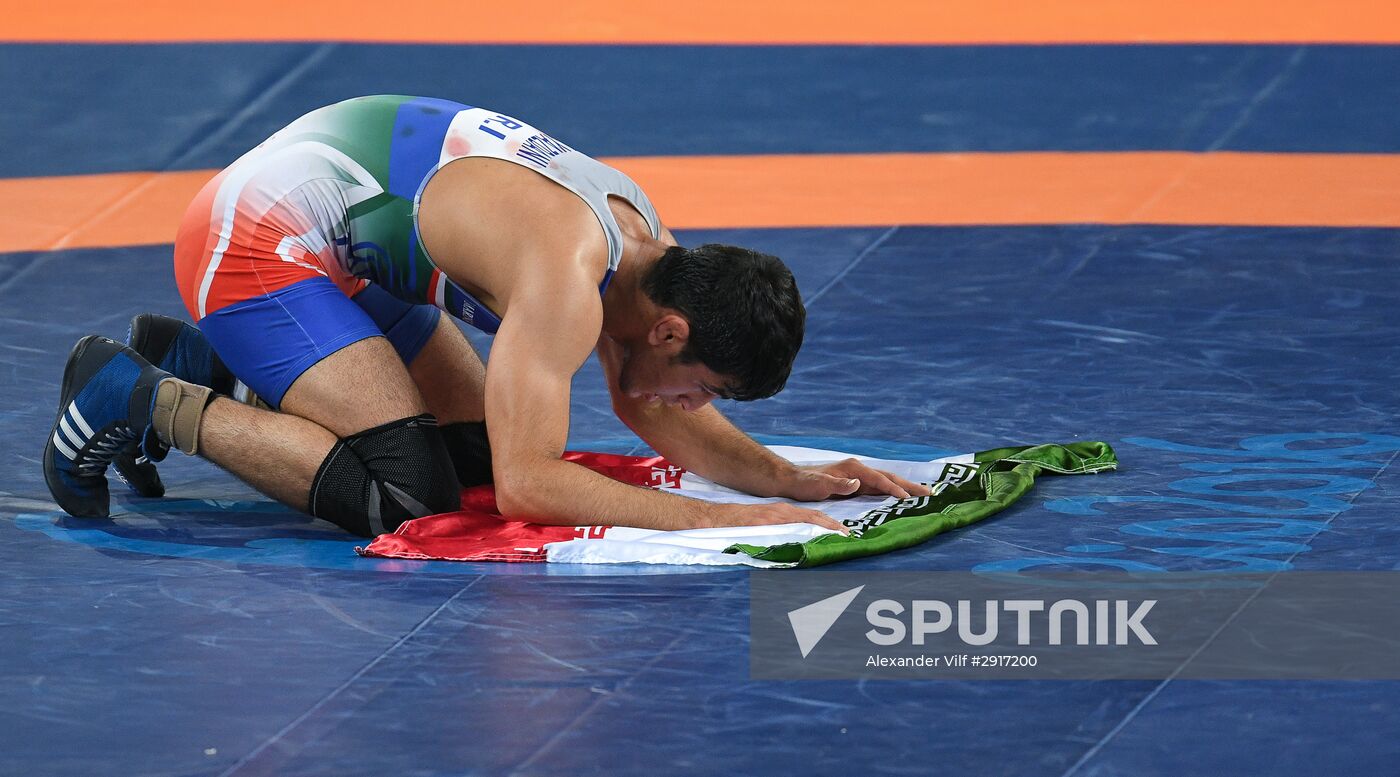 2016 Summer Olympics. Freestyle wrestling. Men. Day One