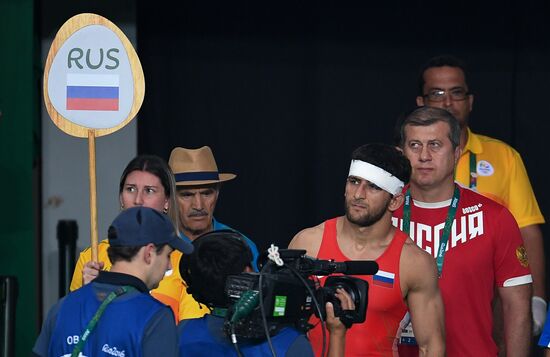 2016 Summer Olympics. Freestyle wrestling. Men. Day One
