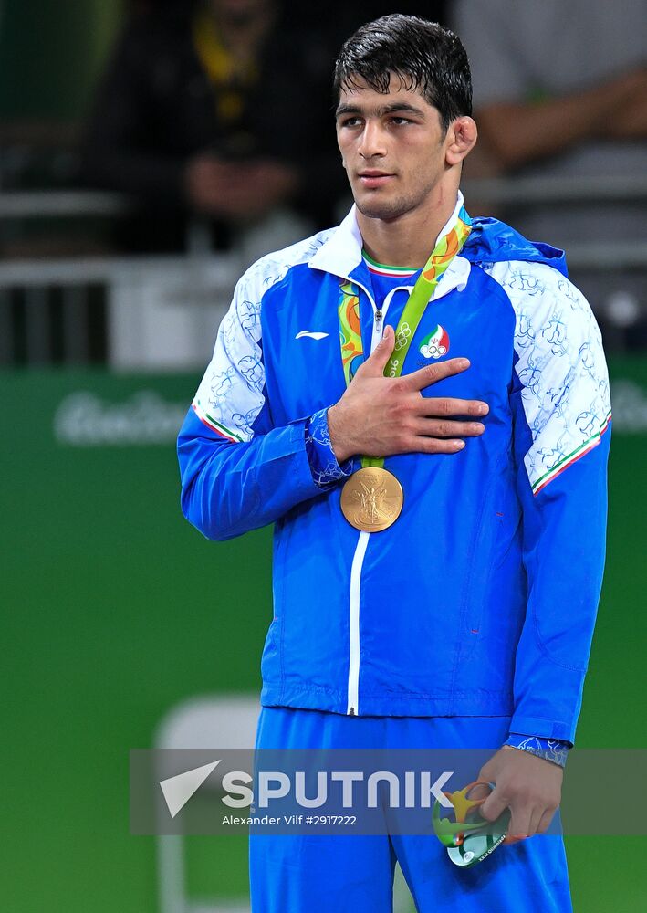 2016 Summer Olympics. Freestyle wrestling. Men. Day One