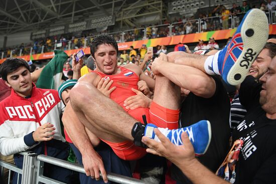 2016 Summer Olympics. Freestyle wrestling. Men. Day Two