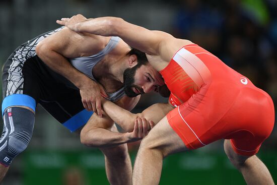 2016 Summer Olympics. Freestyle wrestling. Men. Day Two