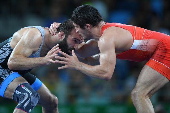 2016 Summer Olympics. Freestyle wrestling. Men. Day Two