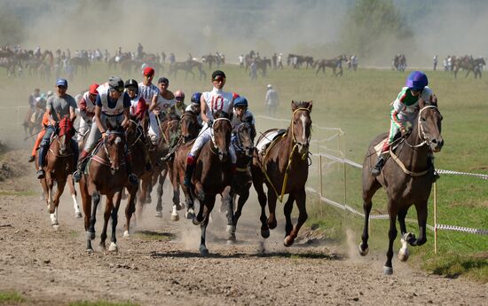 Benoi Spring Festival in Chechnya