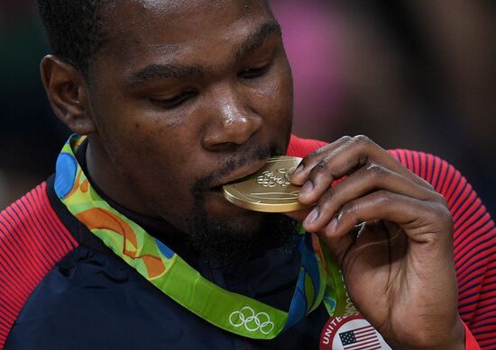 2016 Summer Olympics. Basketball. Men. Finals