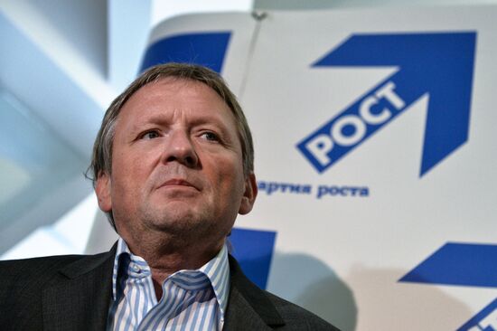 Party of Growth office opens in Moscow