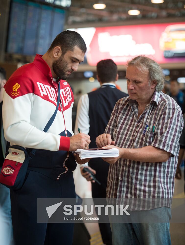Russian Olympic team set to return to Moscow