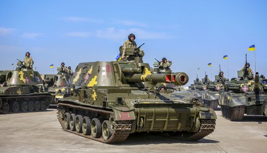 Ukrainian Armed Forces receive 141 units of military machinery