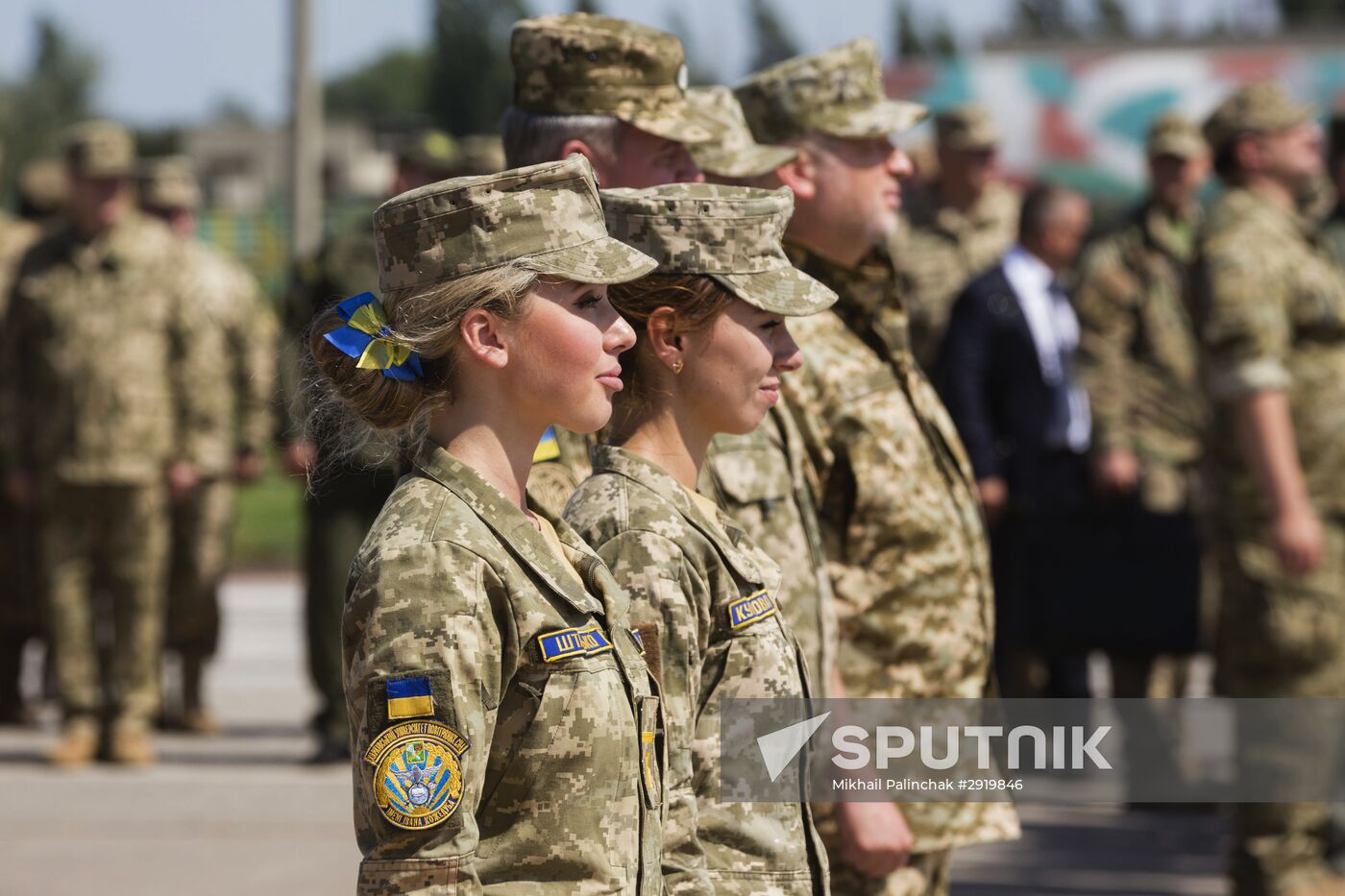 Ukrainian Armed Forces receive 141 units of military machinery