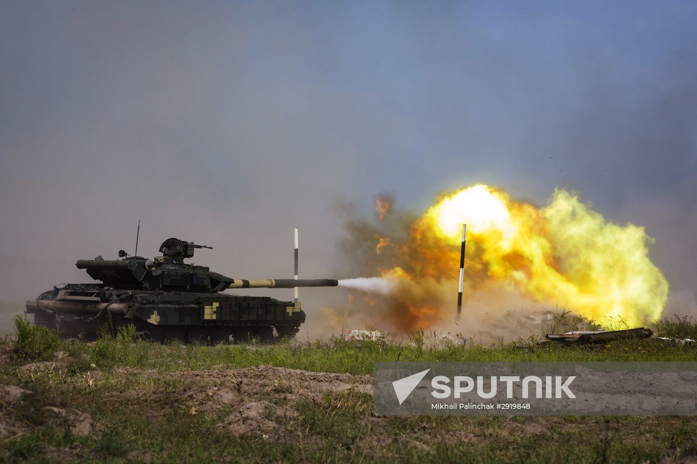 Ukrainian Armed Forces receive 141 units of military machinery