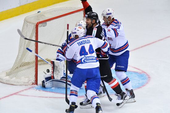 Kontinental Hockey League. Traktor vs. SKA