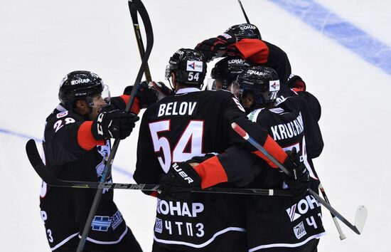 Kontinental Hockey League. Traktor vs. SKA