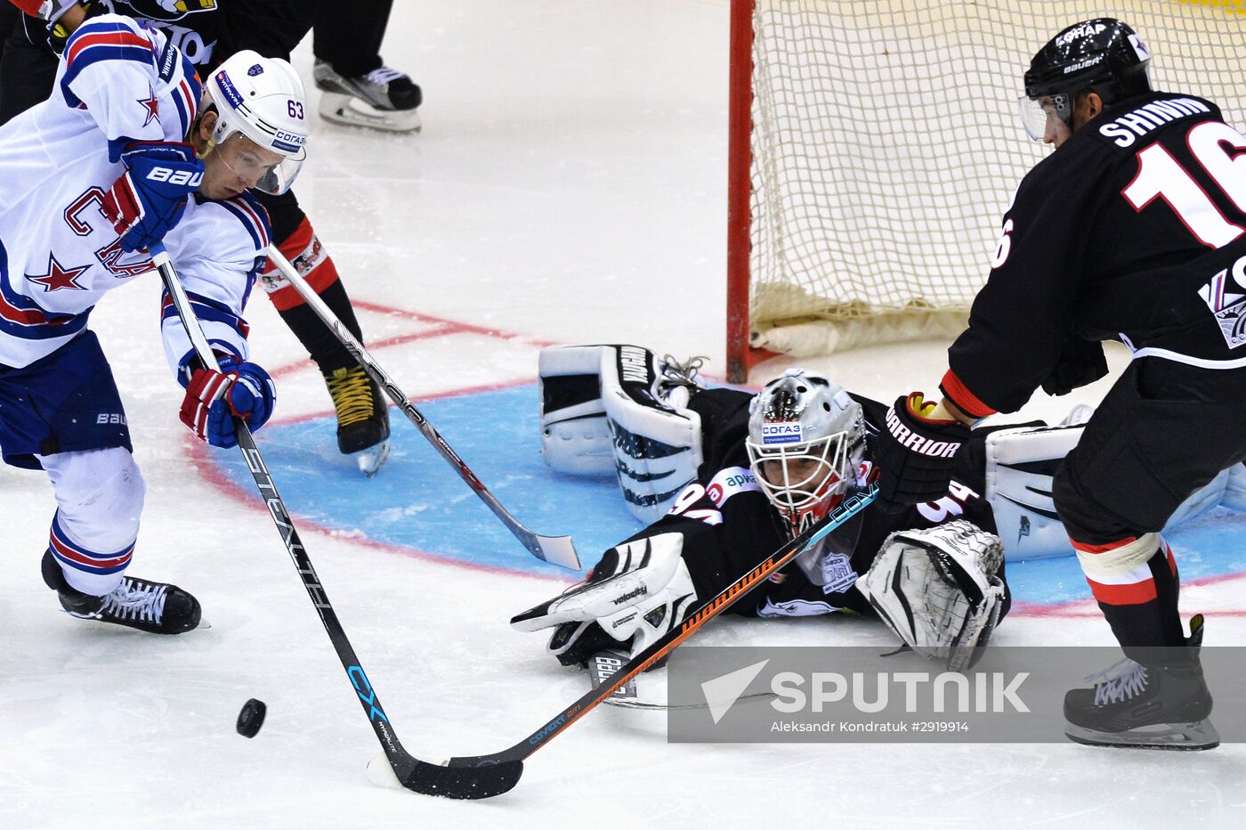 Kontinental Hockey League. Traktor vs. SKA
