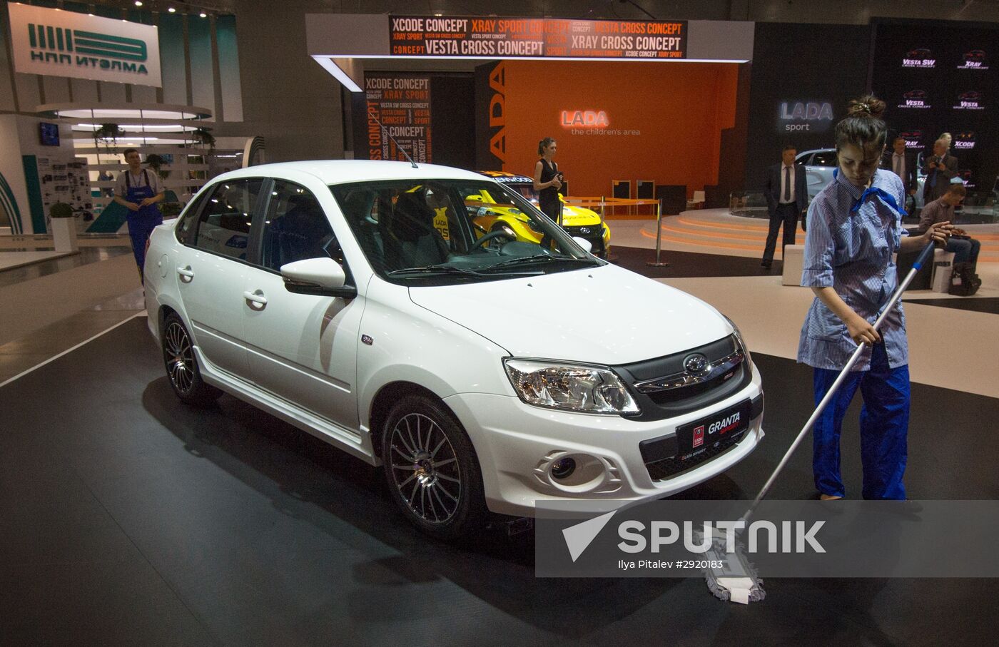 2016 Moscow International Automobile Salon. Day One