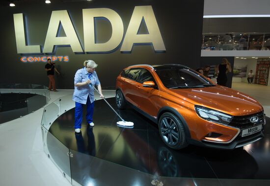 2016 Moscow International Automobile Salon. Day One