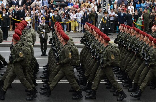 Military parade on 25th anniversary of Independence Day