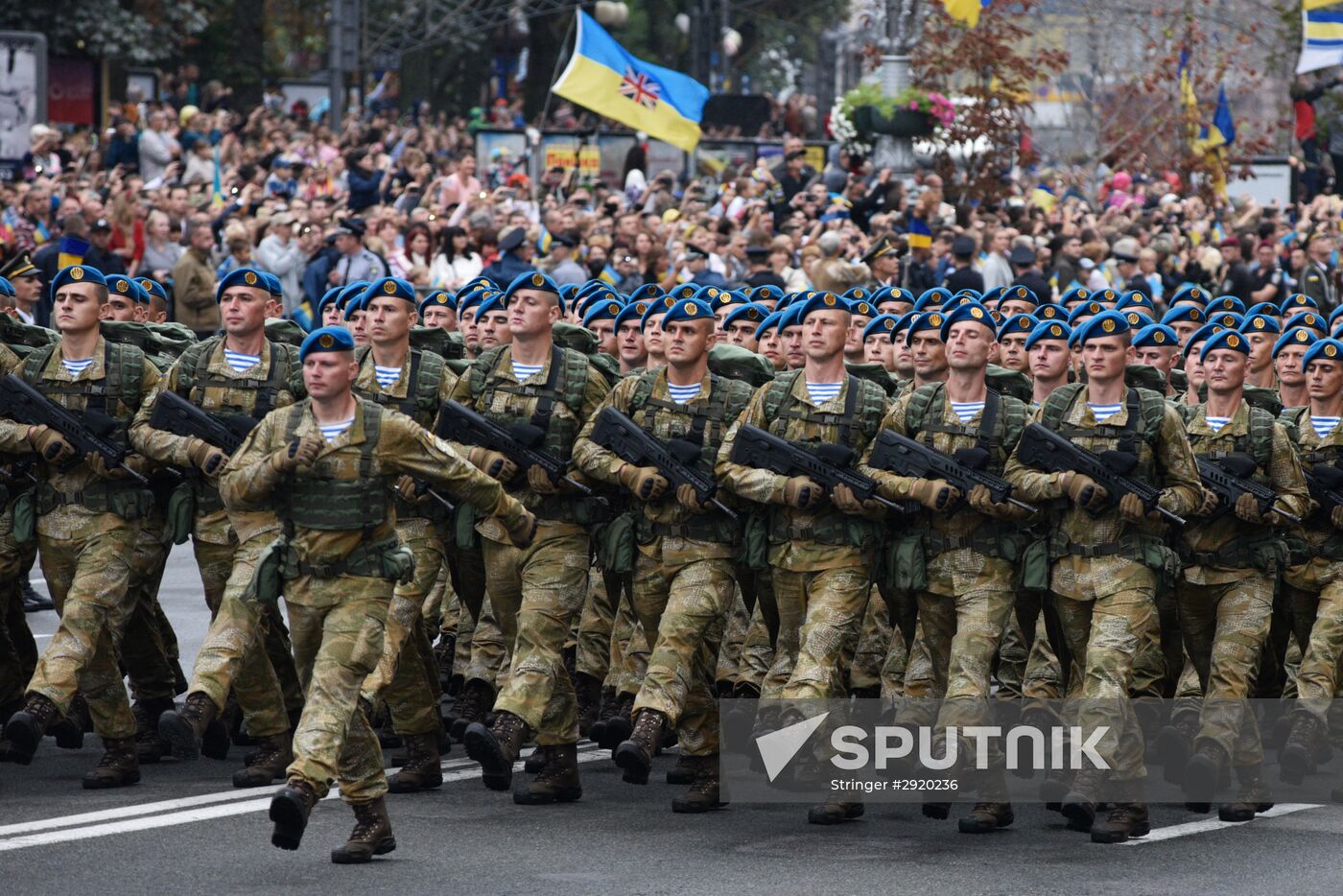 Military parade on 25th anniversary of Independence Day