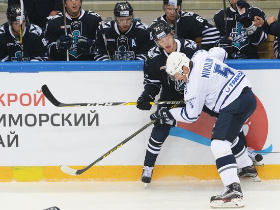 Kontinental Hockey League. Admiral vs. Dynamo (Moscow)