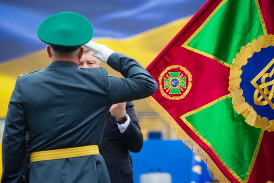 Military parade to mark 25th anniversary of Ukraine's independence