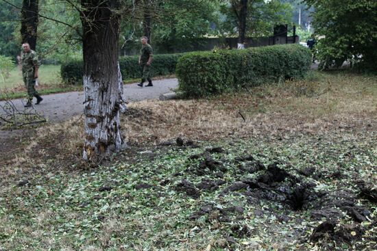 Consequences of shelling Yasinovataya town