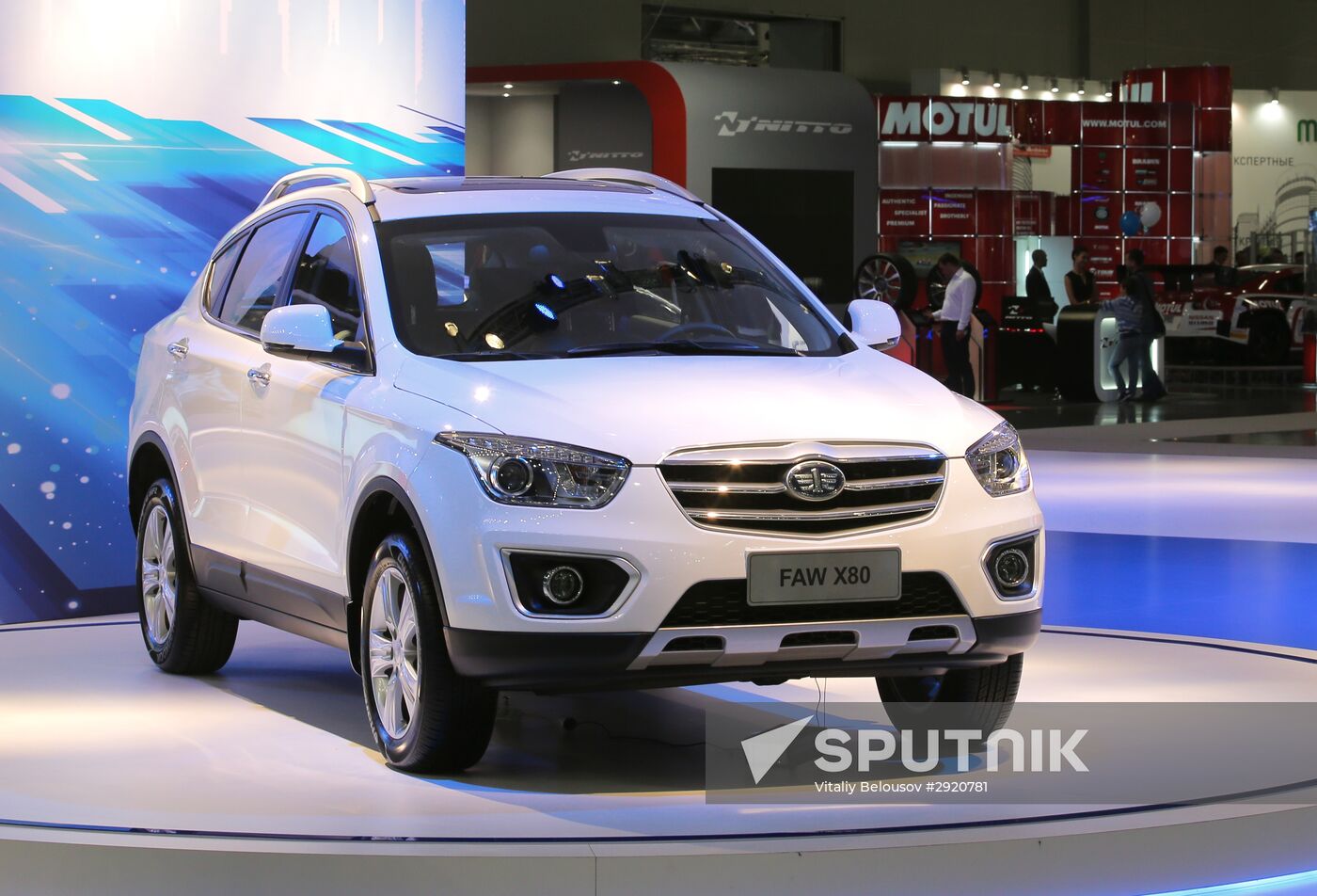 Moscow International Automobile Salon. Day Two