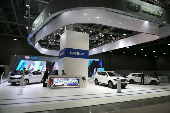 Moscow International Automobile Salon. Day two