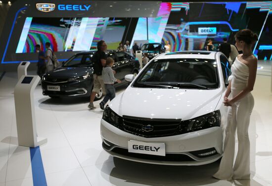 Moscow International Automobile Salon. Day two