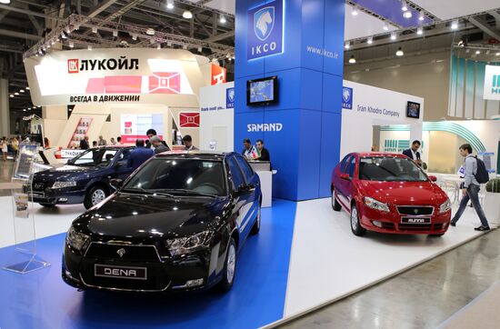 Moscow International Automobile Salon. Day two