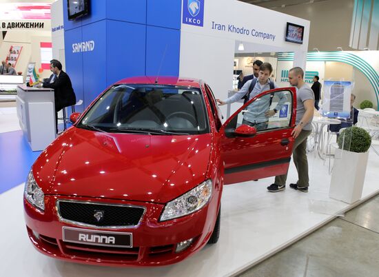 Moscow International Automobile Salon. Day two
