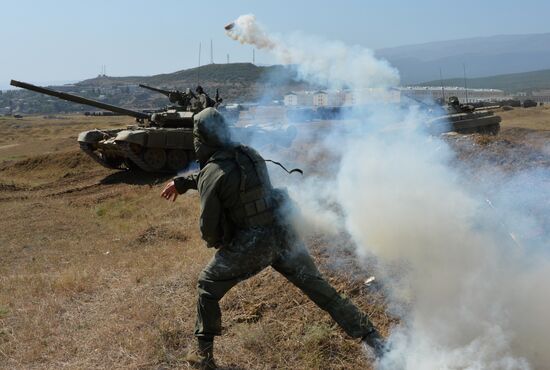 Tactical drill of Southern Military District's motor rifle brigade in Dagestan