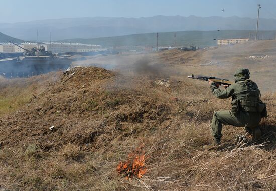 Tactical drill of Southern Military District's motor rifle brigade in Dagestan
