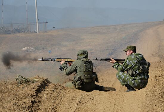 Tactical drill of Southern Military District's motor rifle brigade in Dagestan