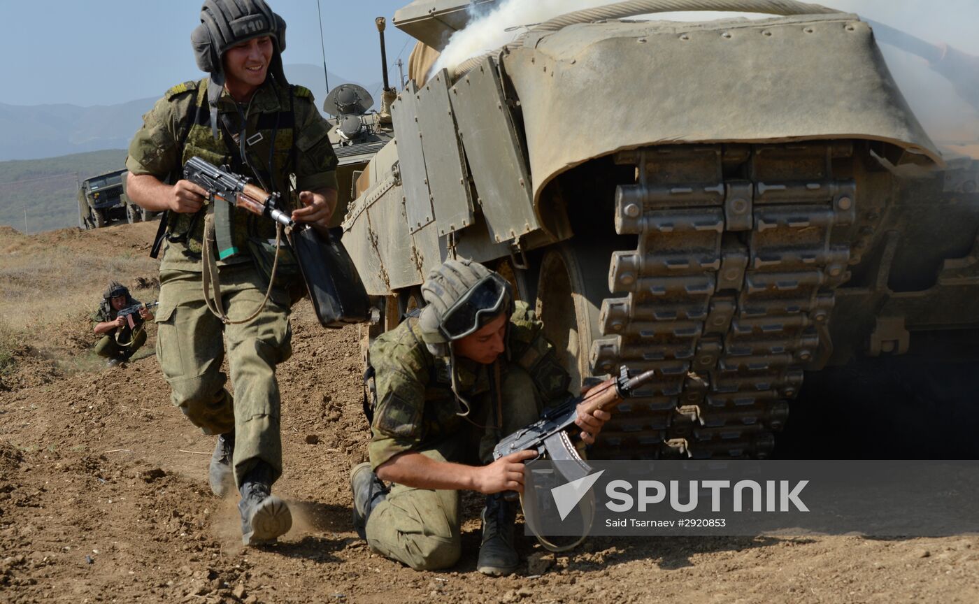 Tactical drill of Southern Military District's motor rifle brigade in Dagestan