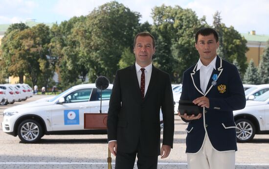 Prime Minister Medvedev hands out cars to Rio Olympics medalists