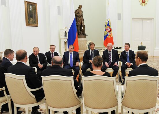 Russian President Vladimir Putin meets with Slovak Prime Minister Robert Fico