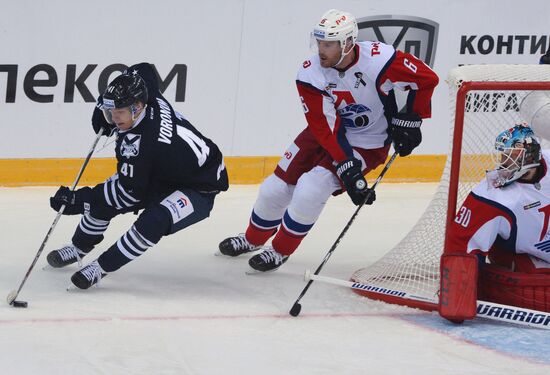 Kontinental Hockey League. Admiral vs. Lokomotiv