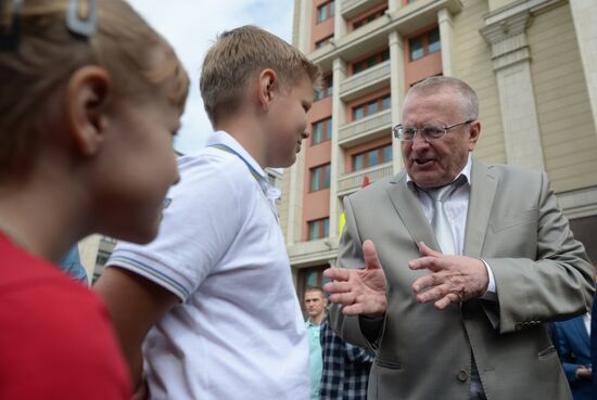 LDPR leader Vladimir Zhirinovsky visits Back to School market