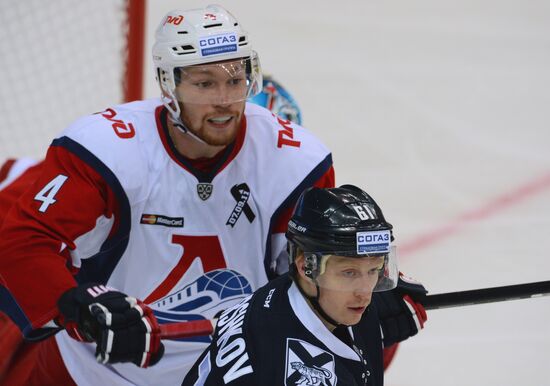 Kontinental Hockey League. Admiral vs. Lokomotiv