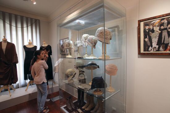 Exhibition "Cinema. Literature. Ancient Suit" in Pushkin State Museum of Fine Arts