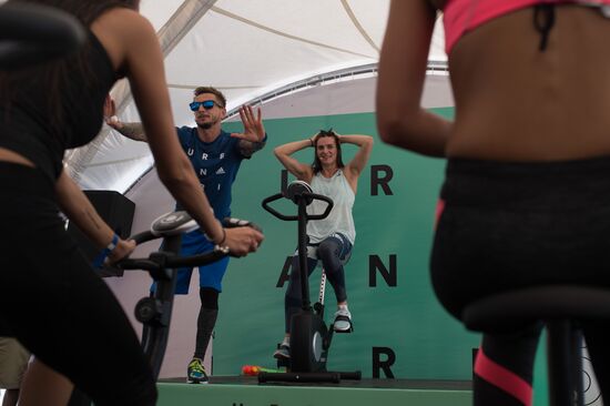 Yelena Isinbaeva holds open training