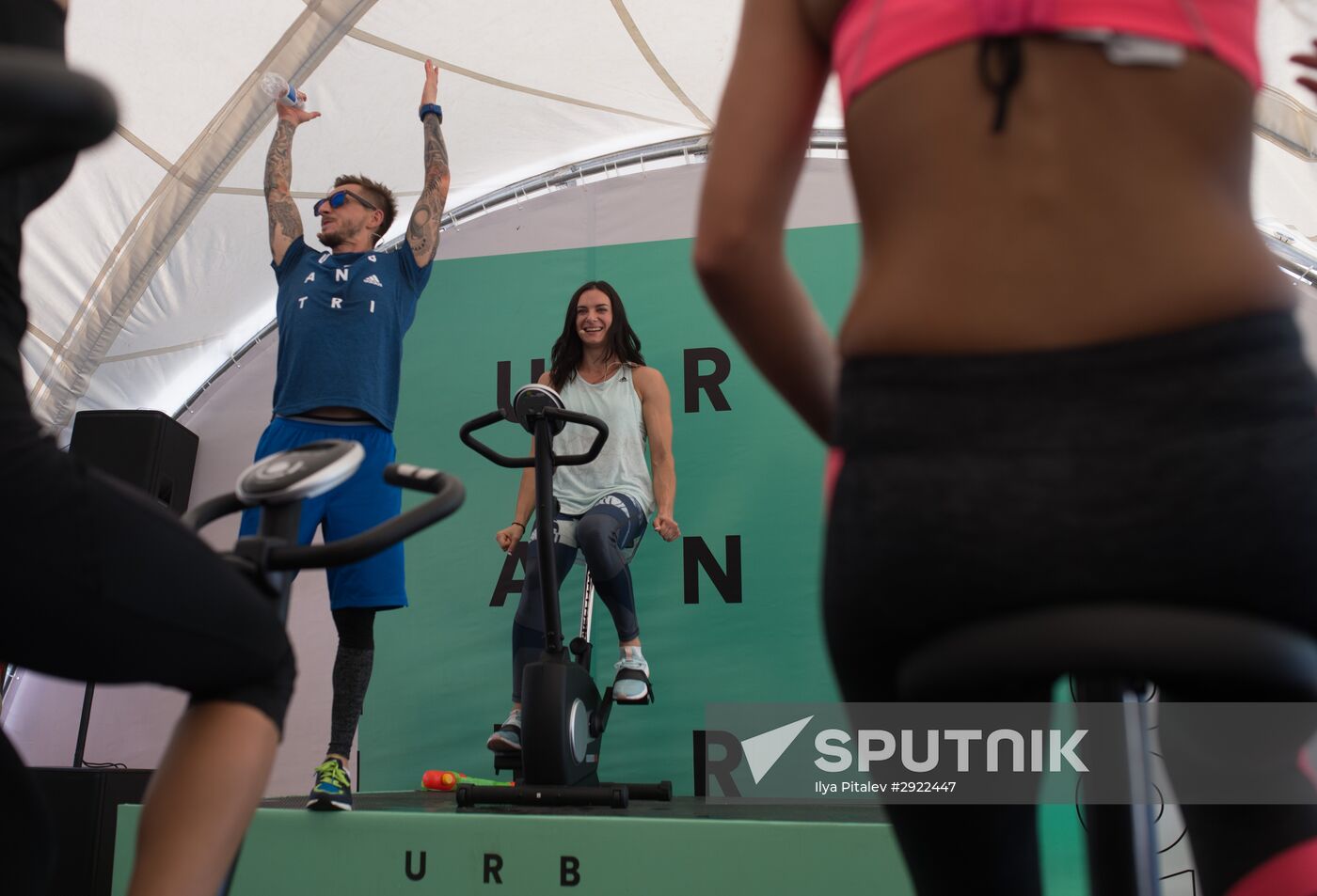 Yelena Isinbaeva holds open training